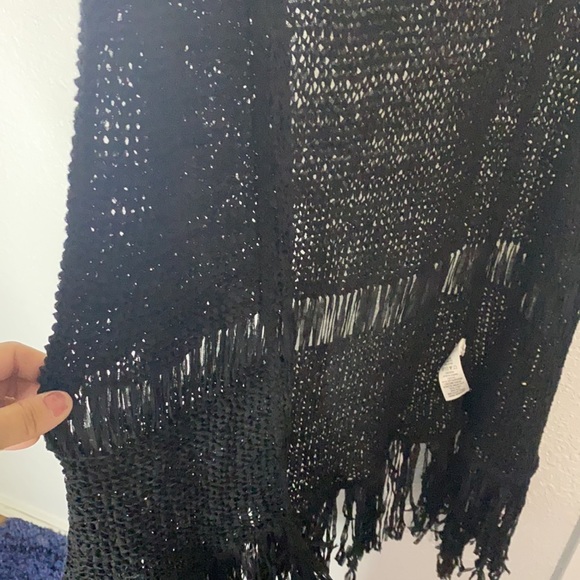 women’s black boho vest - Picture 3 of 4